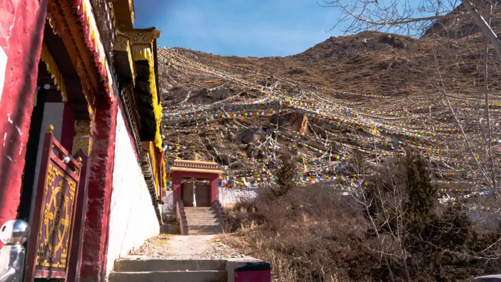 Tausende Gebetsfahnen flattern in Muktinath