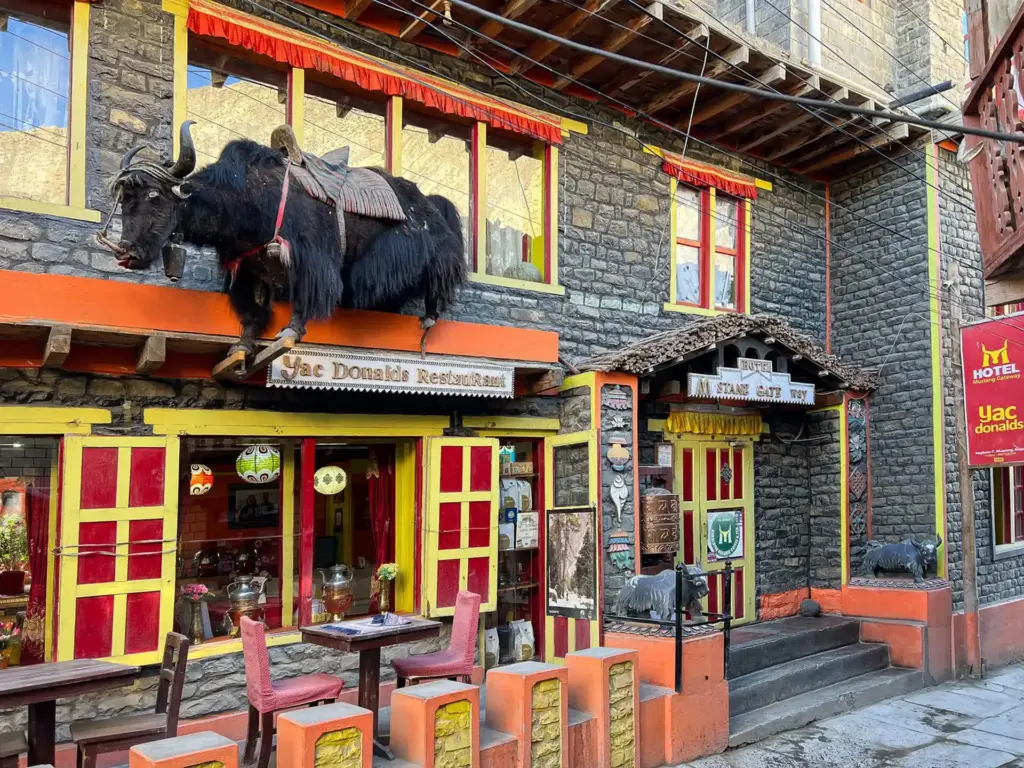 Das Yac Donalds Restaurant und Hotel in Kagbeni - ein echtes Unikum